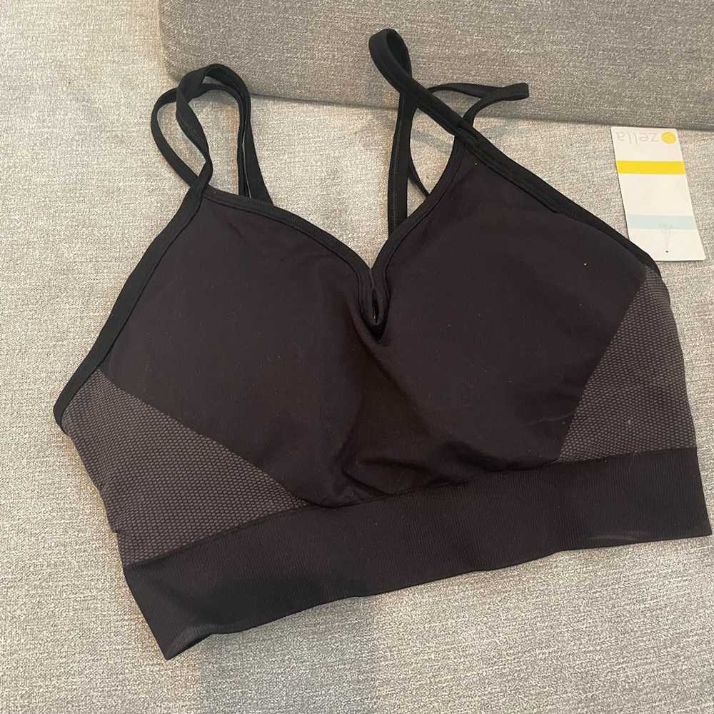 ZELLA Black Sport Bra XL NWT
